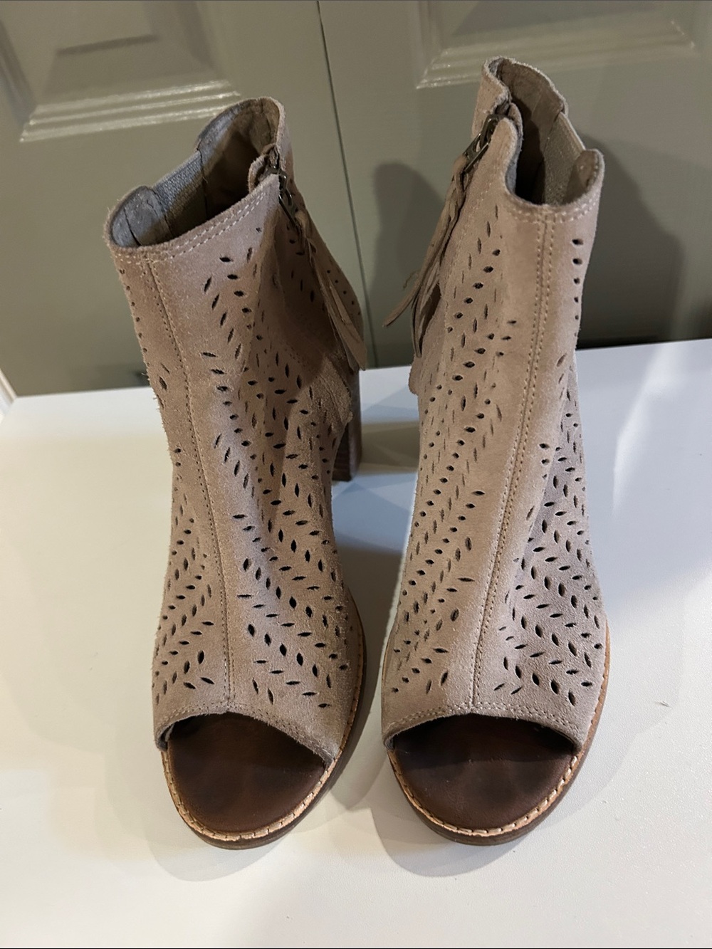 Toms Taupe Laser-Cut Peep-Toe Mules